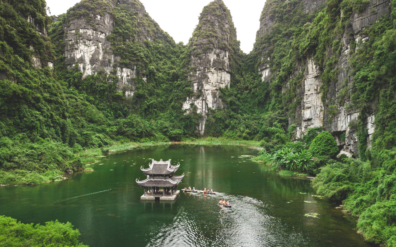 Timeless Hanoi & Stunning Da Nang