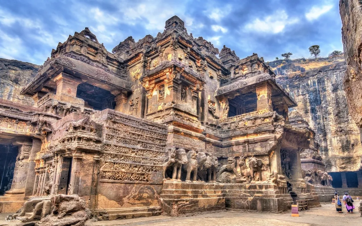 The Grand Ajanta Ellora Experience